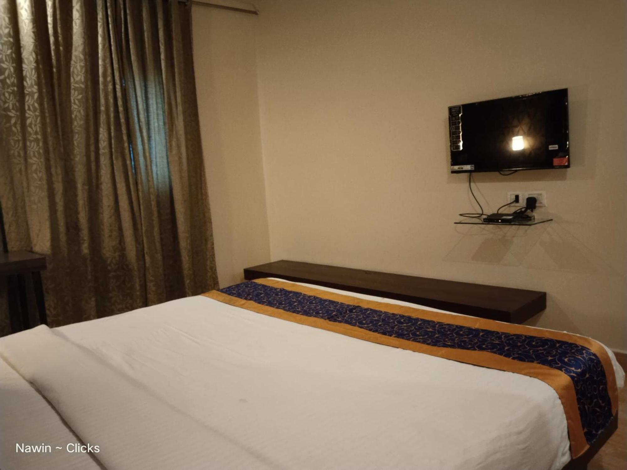 Redfox Hotel- Aminjikarai Chennai Extérieur photo