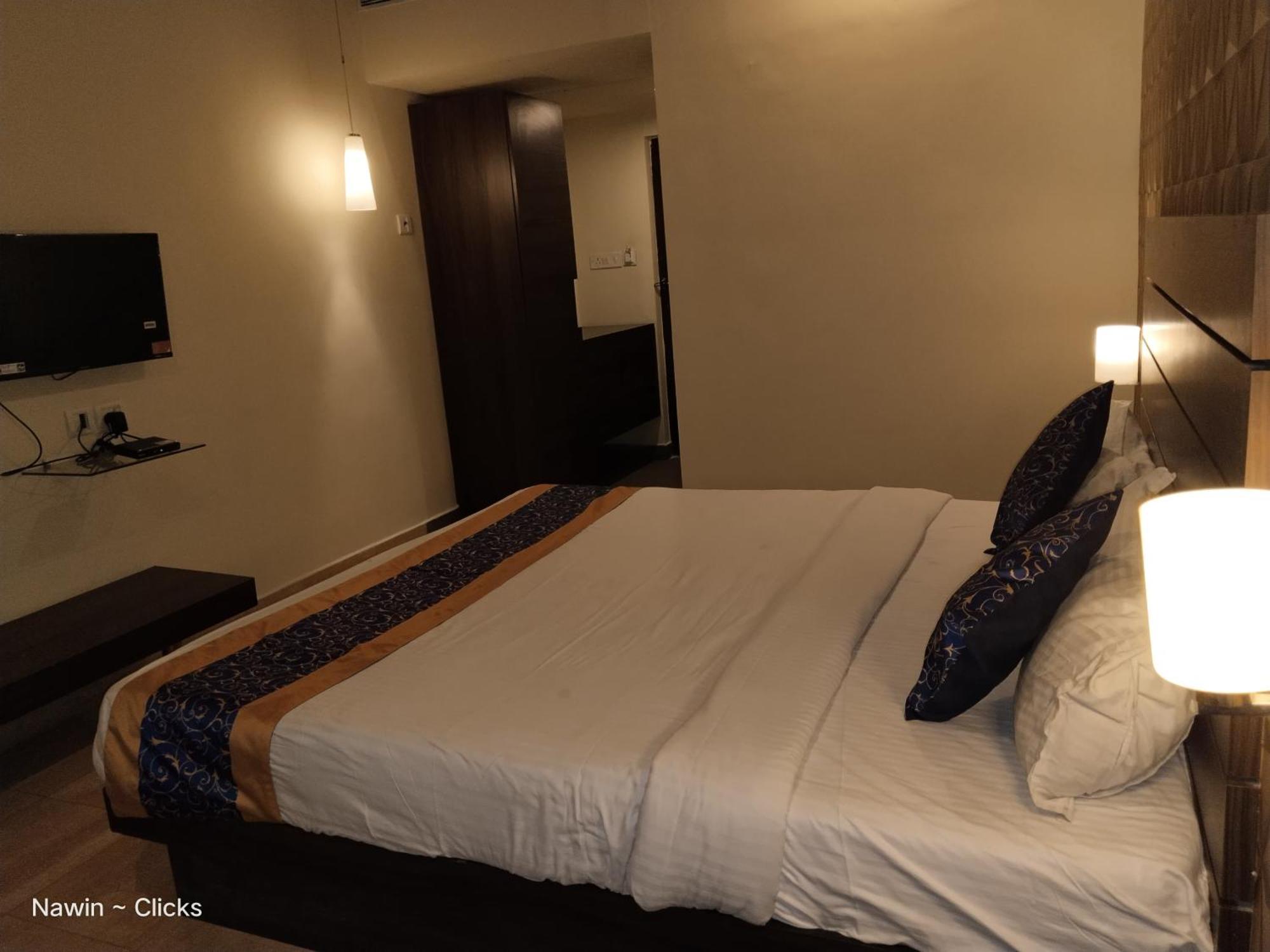 Redfox Hotel- Aminjikarai Chennai Extérieur photo