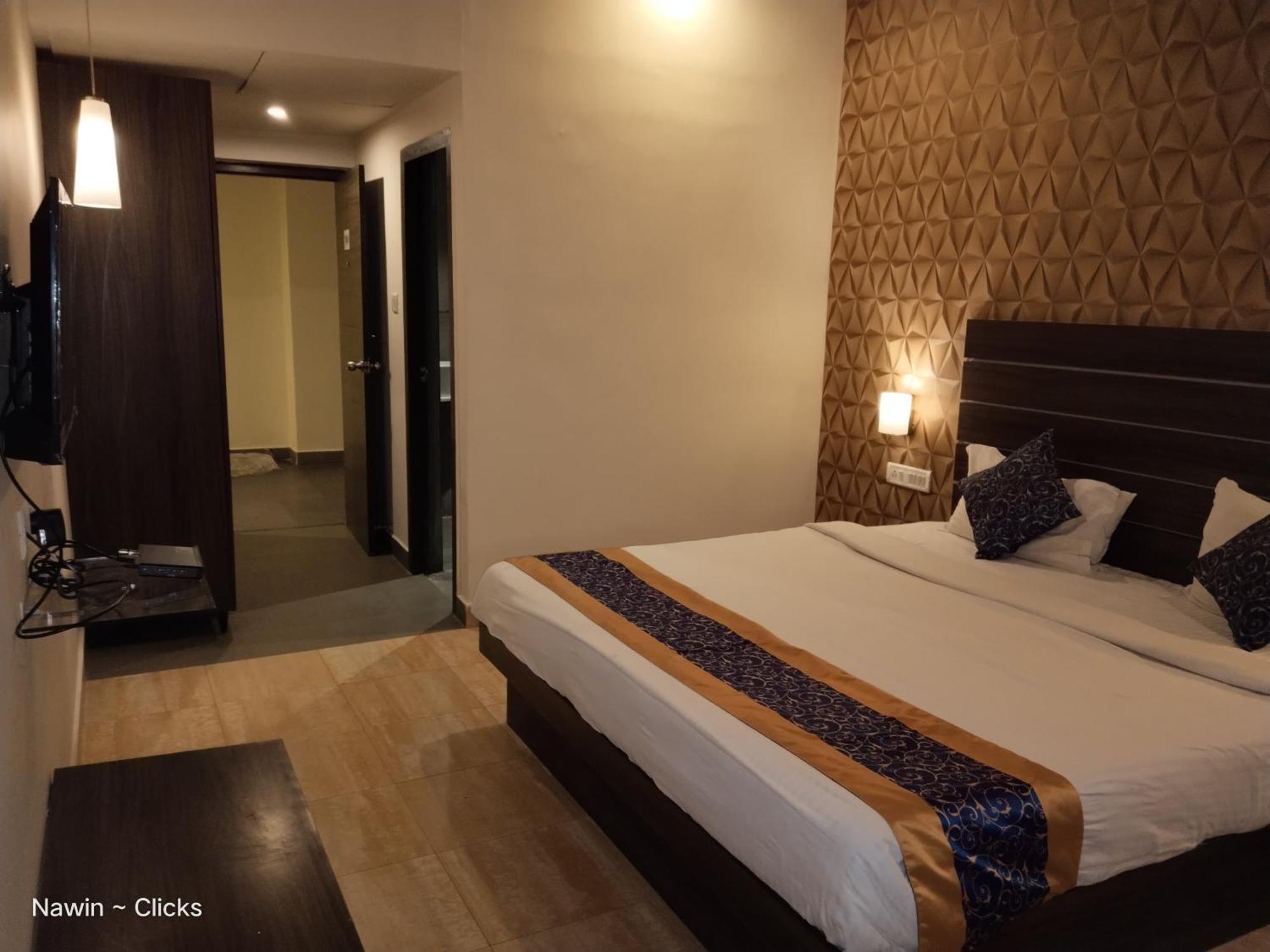 Redfox Hotel- Aminjikarai Chennai Extérieur photo